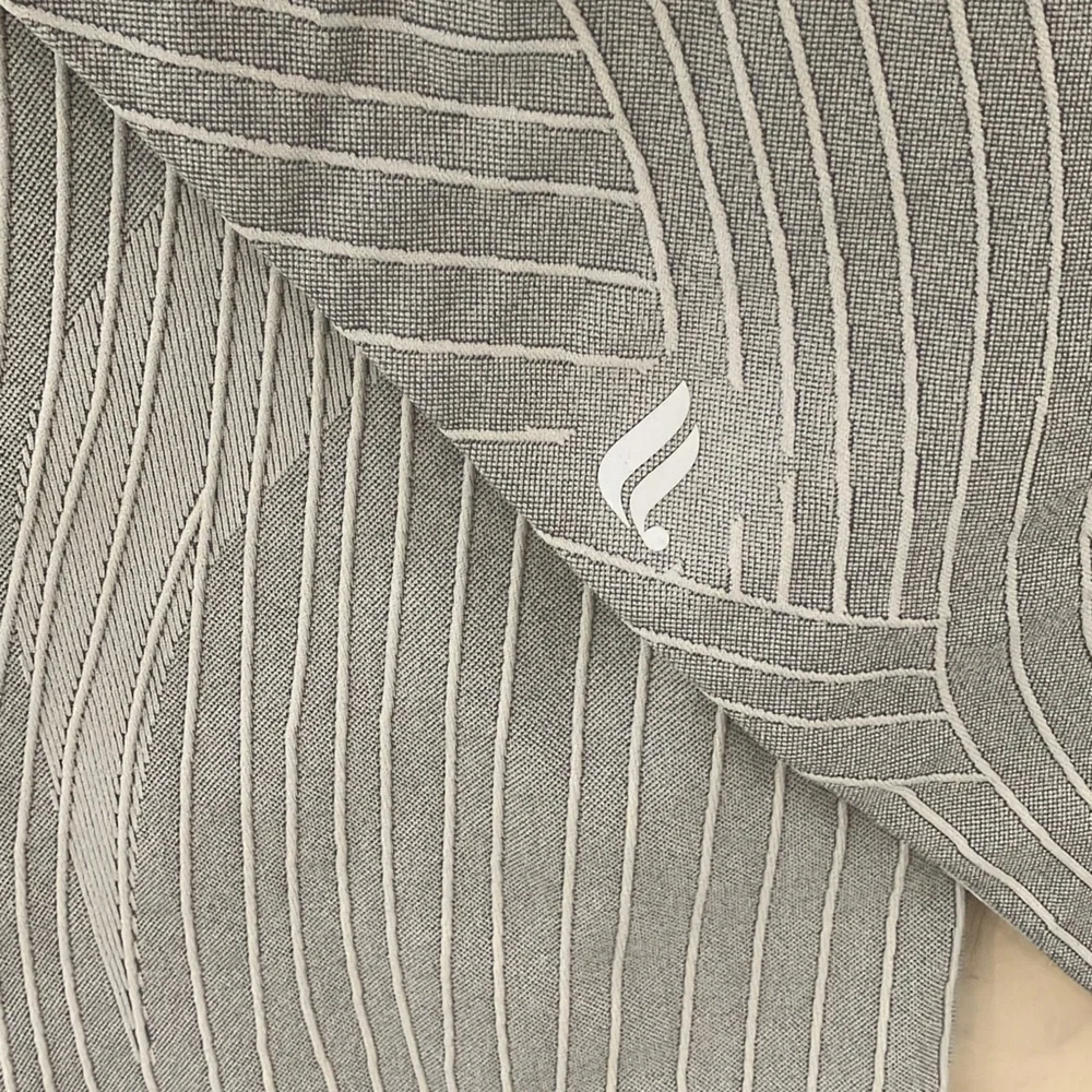 Fabletics Seamless High-Waisted Linework Leggings. - Picture 6 of 14